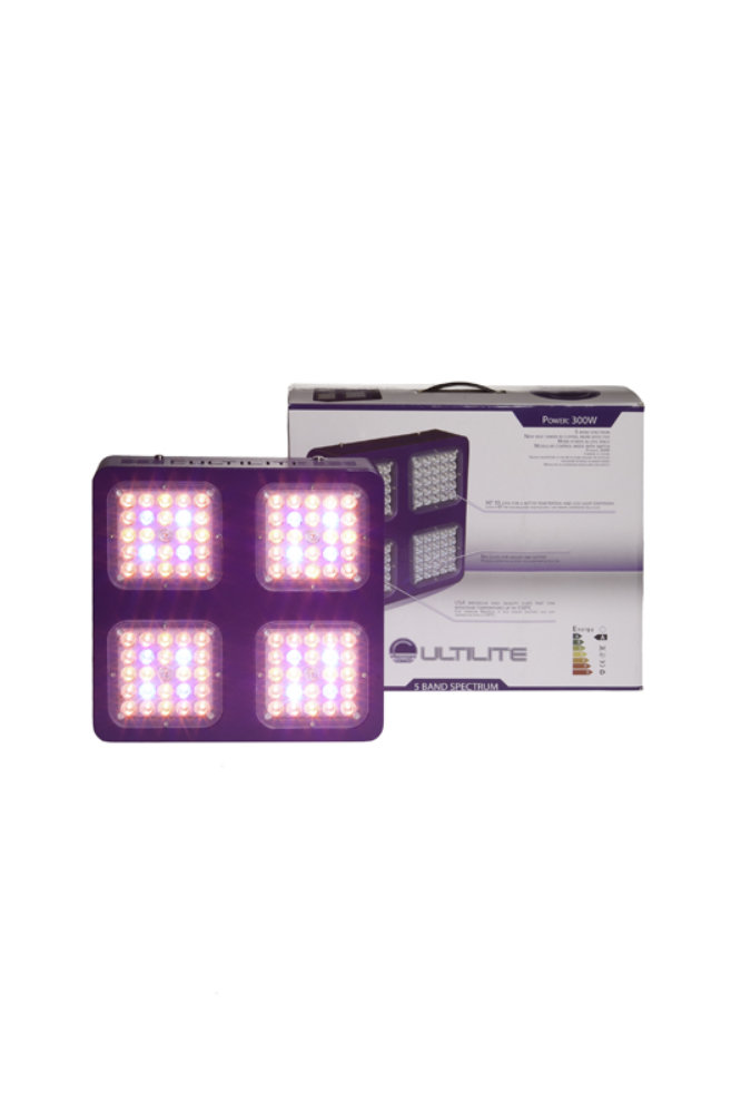 Lampada LED con confezione fotografata su sfondo bianco per catalogo prodotto
